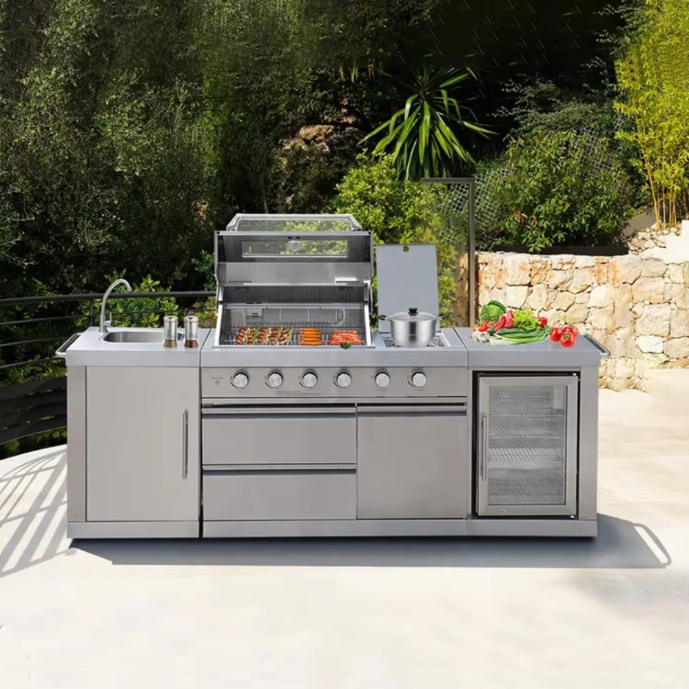 Outdoor Kitchen with Roof Cove - đánh giá và giá Garden Weather Station